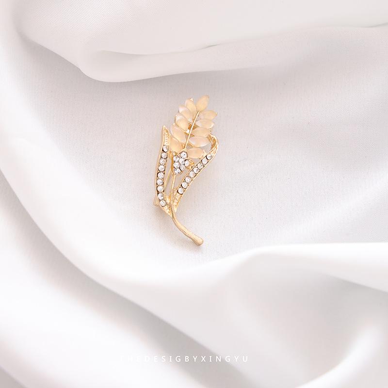 Элегантная брошь в виде золотого жемчужного колоса: Универсальный, Высококлассный Аксессуар для Женщин