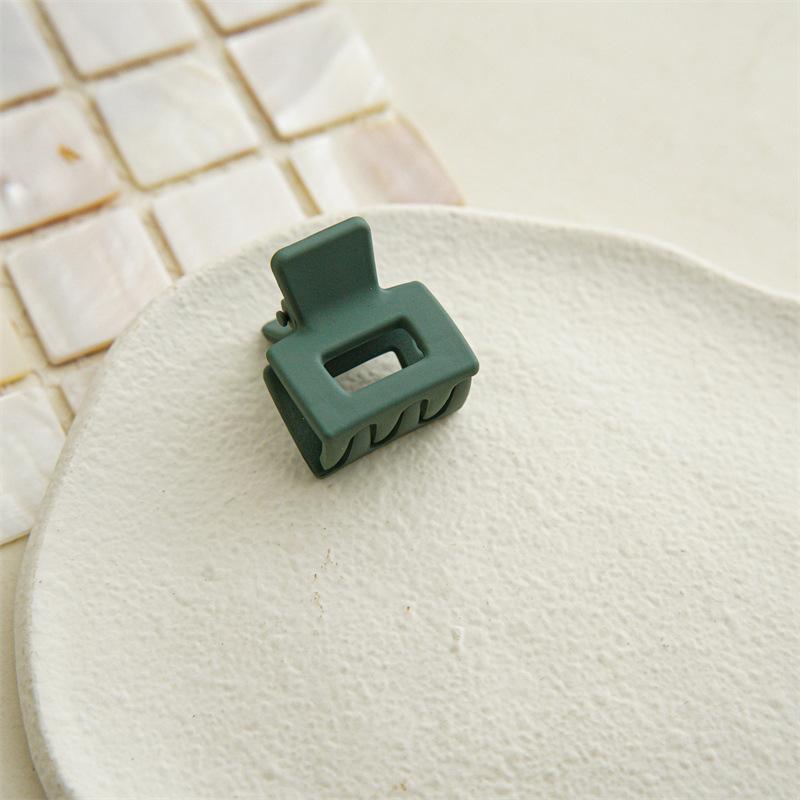 Маленькие квадратные когти для волос, матовая заколка для волос, простые заколки с геометрической формой, зажим для хвоста, аксессуары для волос в виде крабов для женщин