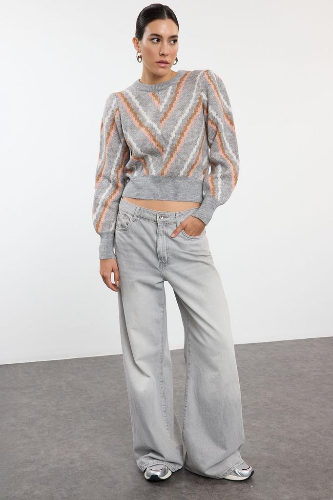 Women's Elegance Style Sweater Gray Soft Textured Knitwear Sweater