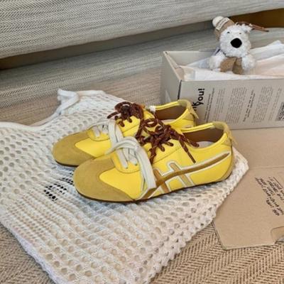 Женская обувь – Кроссовки