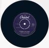7-дюймовая пластинка PILTDOWN MEN Piltdown Rides Again 45CL15175 Capitol Records 1960 UK Rock Б/у