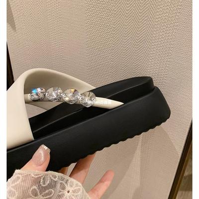 Женская обувь – Сандалии