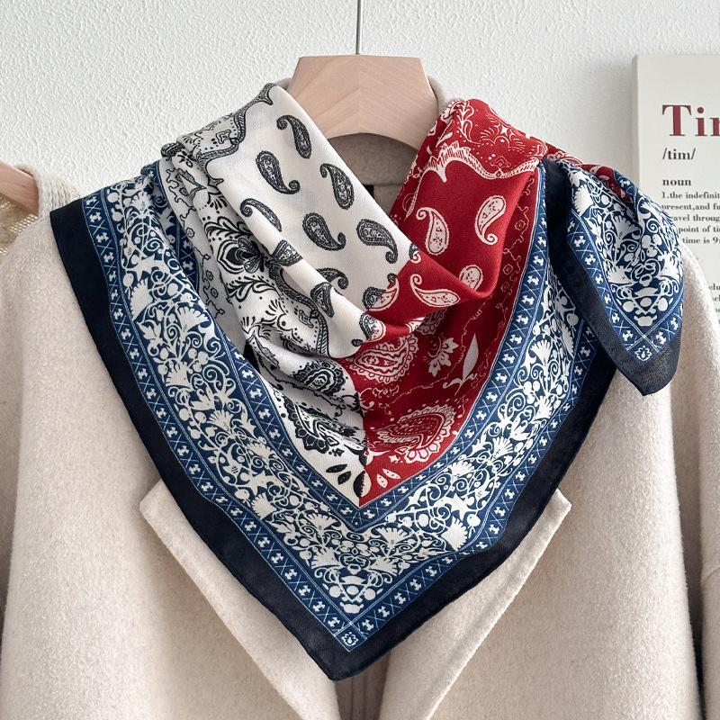 Chessboard plaid 71CM cotton and linen silk scarf small square scarf women's spring and autumn summer thin scarf scarf linen headscarf belt