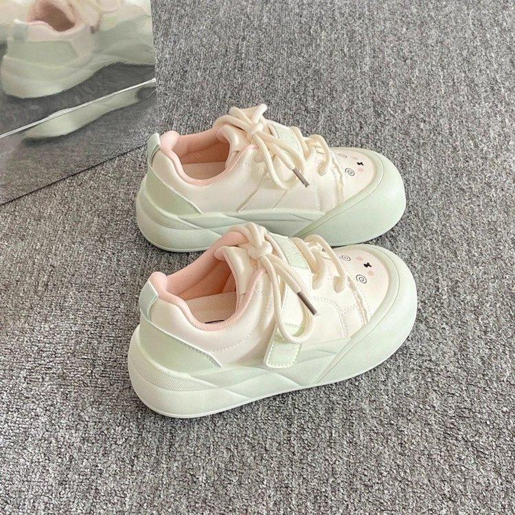 Толстоподошвенные кеды в стиле кампус, маленькие белые туфли, женские осенние новые туфли на платформе, туфли-хлебцы, тренд