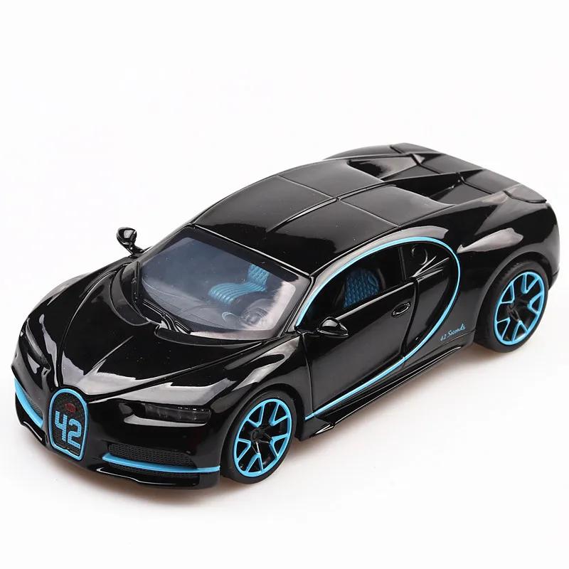1:32 Модели спортивных автомобилей Chiron Игрушки Сплав Литье под давлением Суперкар Открывающиеся двери Звук Свет Гоночные модели транспортных средств для детей Подарки