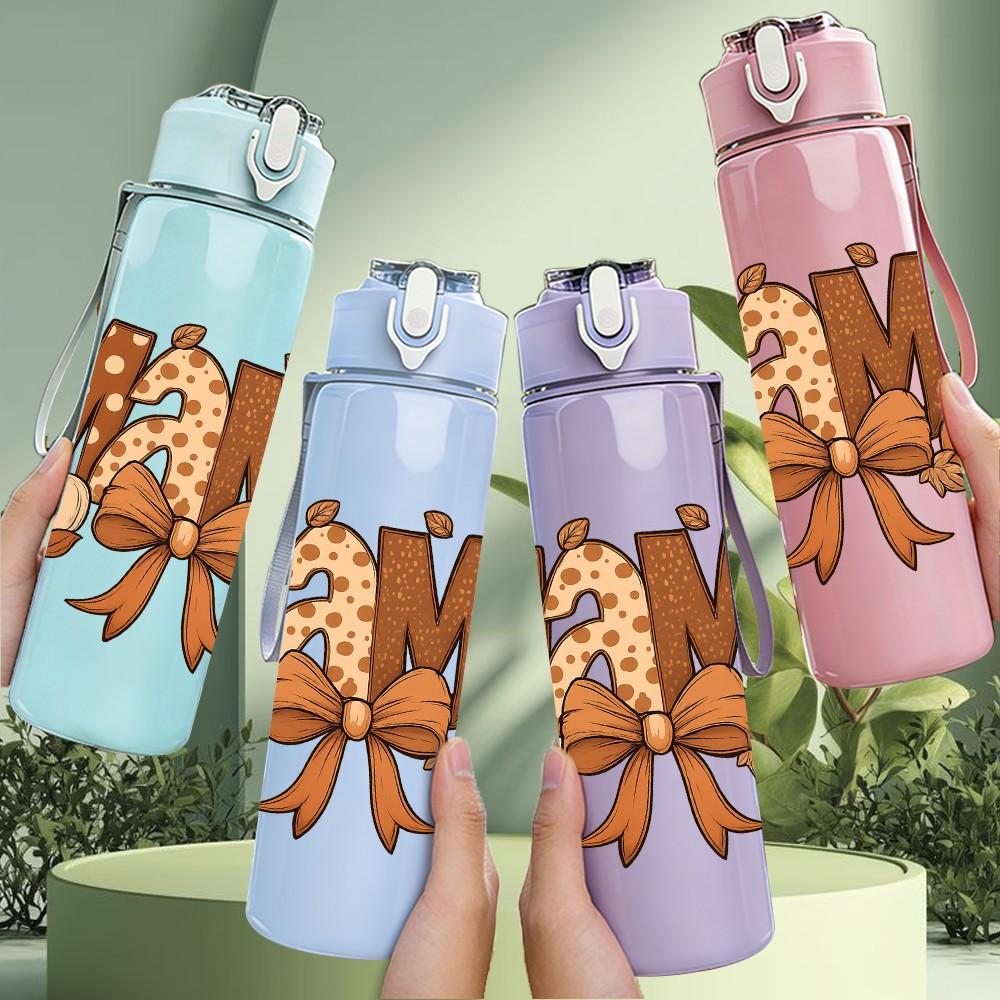 1PC Bow Mama Letter Pumpkin 750ml Color Plastic Sports Water Bottle Leakproof Flip Straw Lid Suitable for Sports Office Home Use