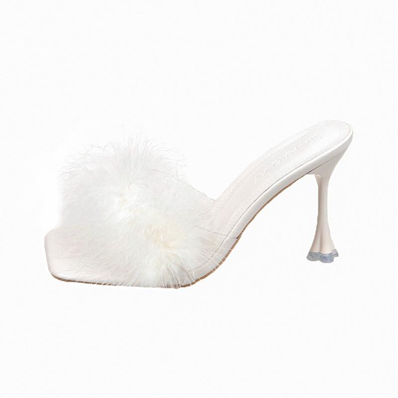 Сказочный ветер пух одно слово квадратная голова высокие каблуки тапочки женские тонкий каблук темперамент элегантные крутые тапочки верхняя одежда 2025 новые модели