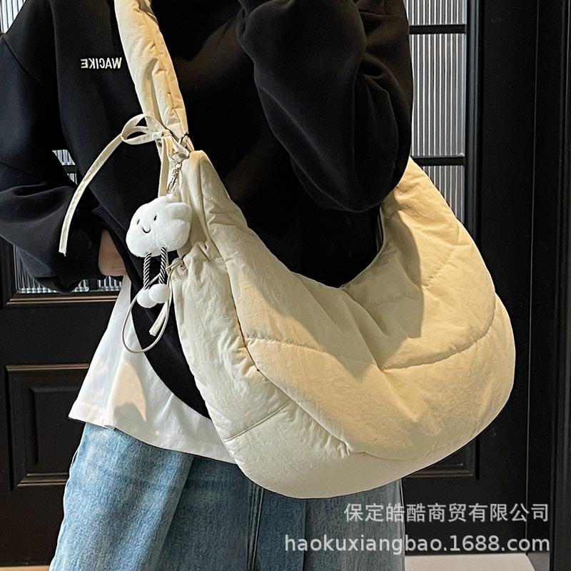 Нейлоновая ткань пуховая хлопковая сумка для одежды женская осенне-зимняя повседневная плиссированная на плечо большая вместимость для поездок на работу сумка-мессенджер тоут