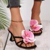 Мода Модный дизайн Цветы Зажим Узкая лента Квадратный носок Тонкий высокий каблук Шлепанцы Женские тапочки Сандалии Уличная обувь для вечеринок