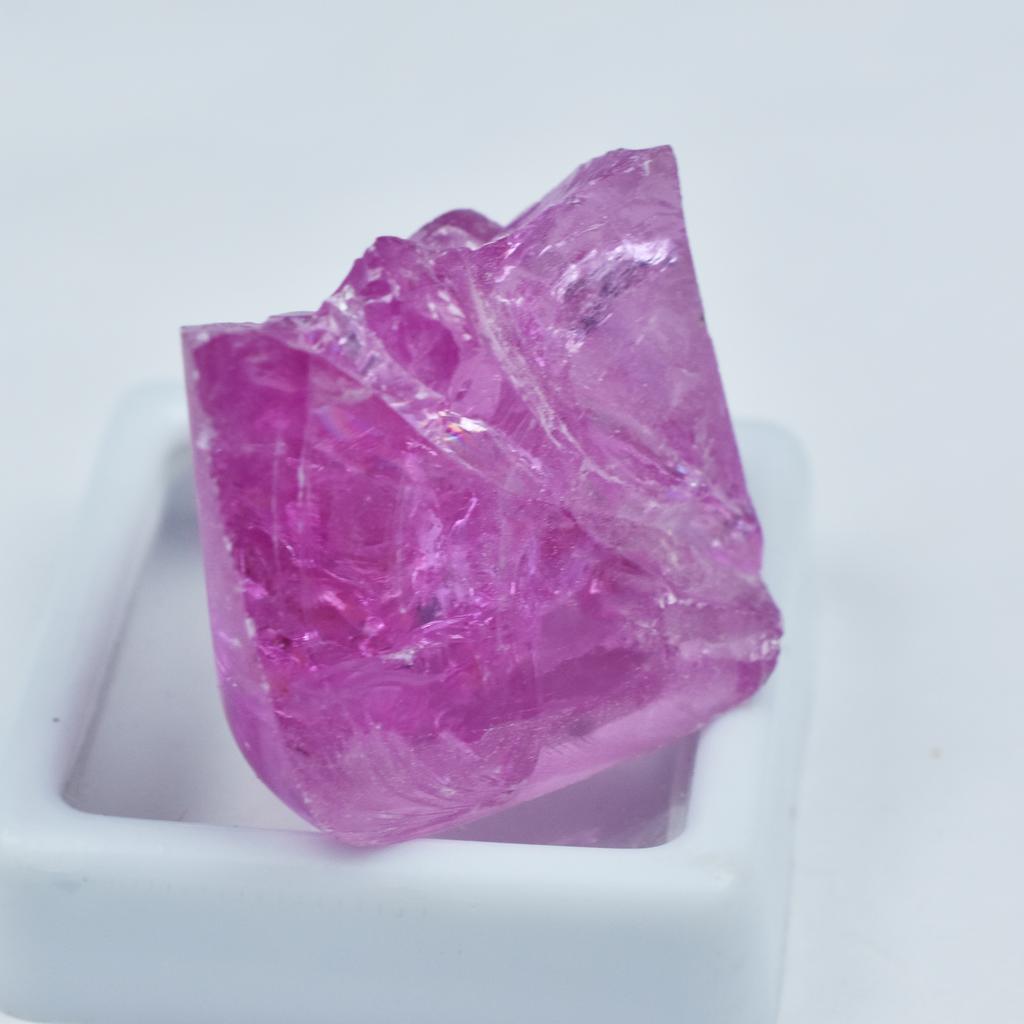 Natural Pink Zircon Loose Gemstone Uncut Rough 74.80 ct for Lapidary and Gem Collections