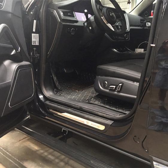Модели Zotye T300/T500/T600/T600COUPE/T700/T800 с электрической подножкой и подсветкой порогов.