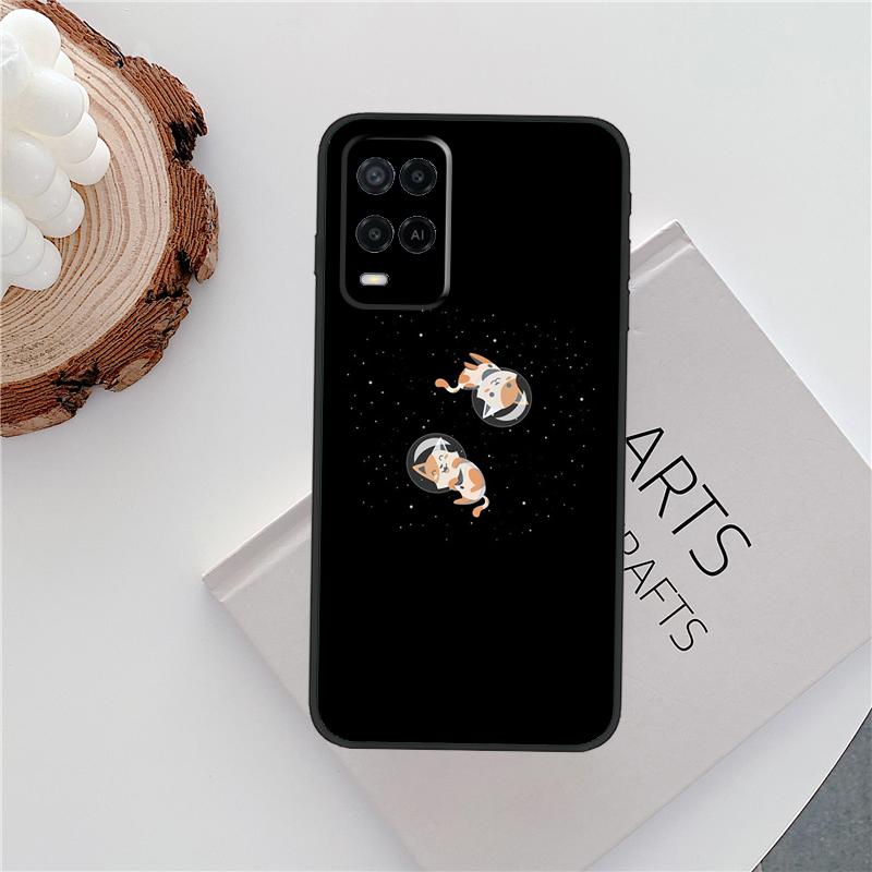Чехол Space Happy Cats для Oppo A18 A38 A58 A78 A98 A79 A40 A60 A80 A16 A76 A96 A15 A74 A94 A54 A77 A17