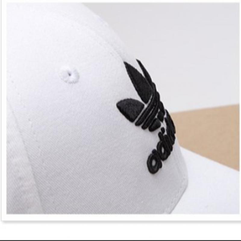 Adidas Бейсболка с трилистником Fj2544