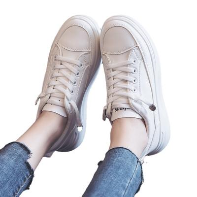 Модные женские кроссовки обувь осенний тренд повседневные кроссовки на плоской подошве женские новые модные удобные белые вулканизированные туфли женские туфли на платформе