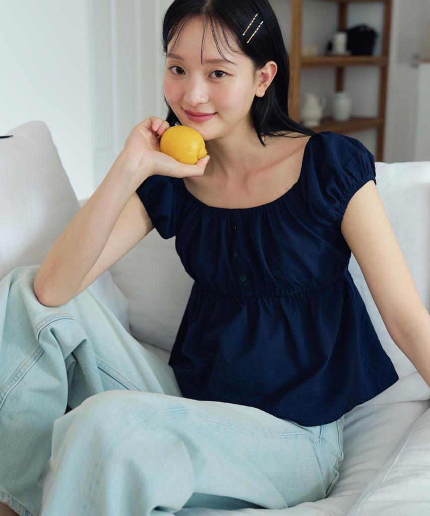 KNIZURE Puff Sleeve Shirred Blouse_Navy