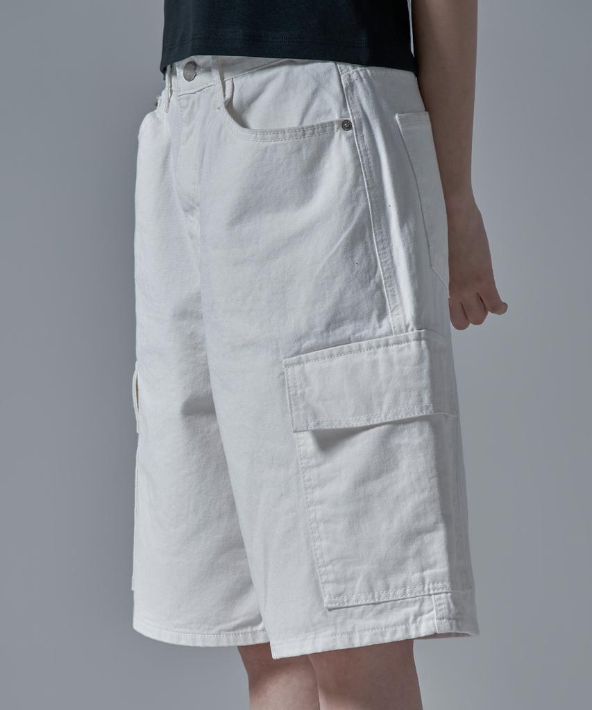 WAARFORWOMAN W1138 Cargo Shorts_White