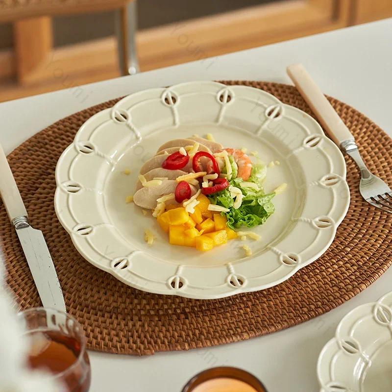 Креативная однотонная керамическая тарелка, роскошные ресторанные тарелки для пасты, уникальные полые десертные тарелки, бытовая посуда