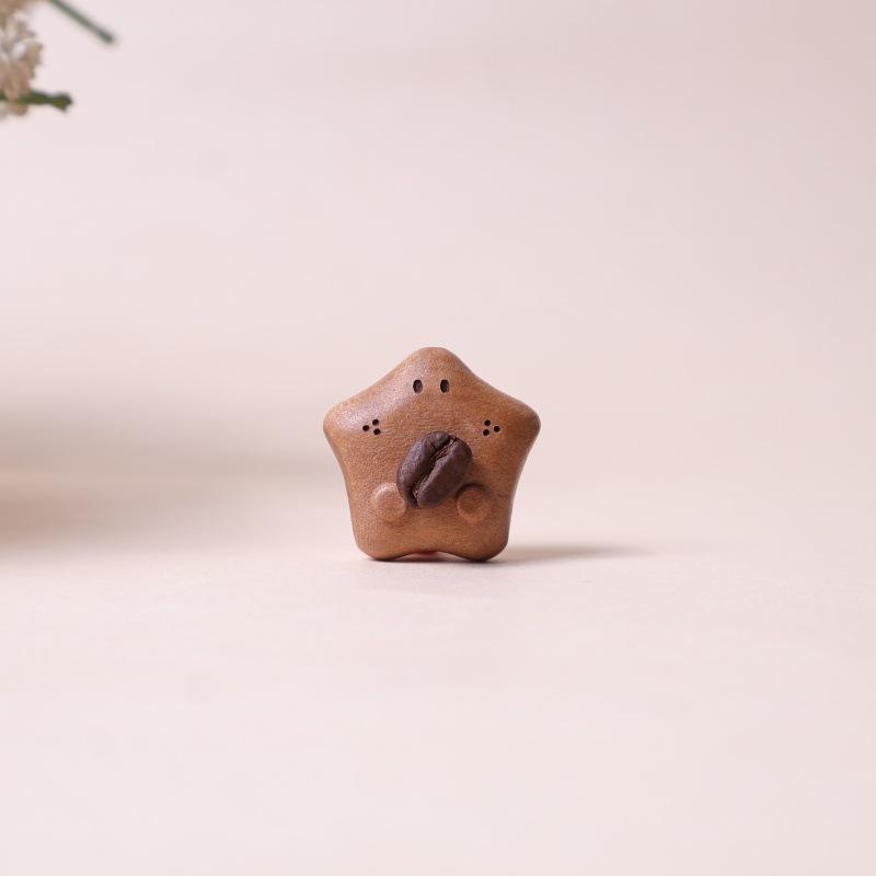 Подвески-бусины из персикового дерева с животными: Креативные DIY украшения из кофейных зерен с изображениями медведя, котенка, собаки и свиньи.