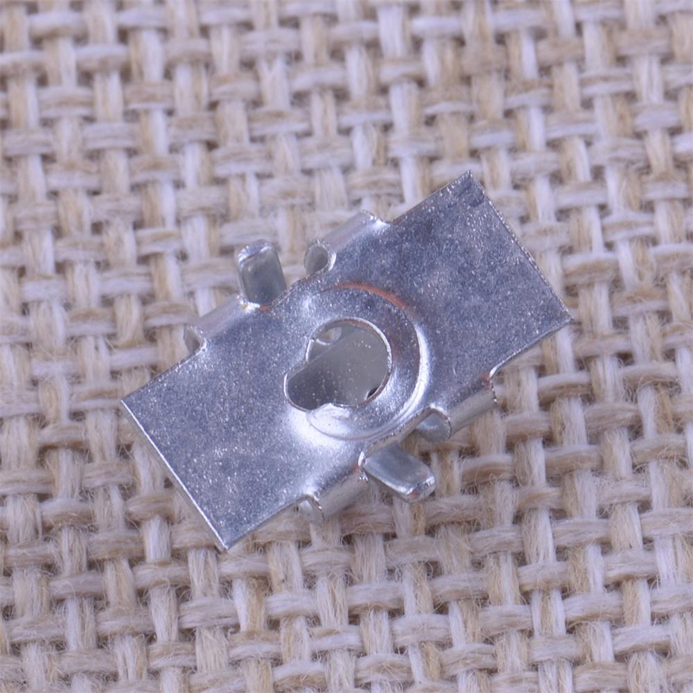 50 шт. Клипсы-гайки решетки радиатора для 15686142 11570654 11588851 15703799 10215577