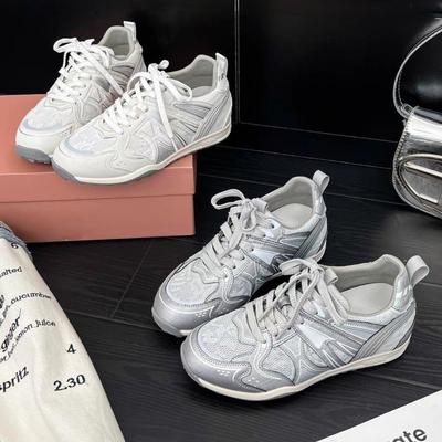 Женская обувь – Кроссовки