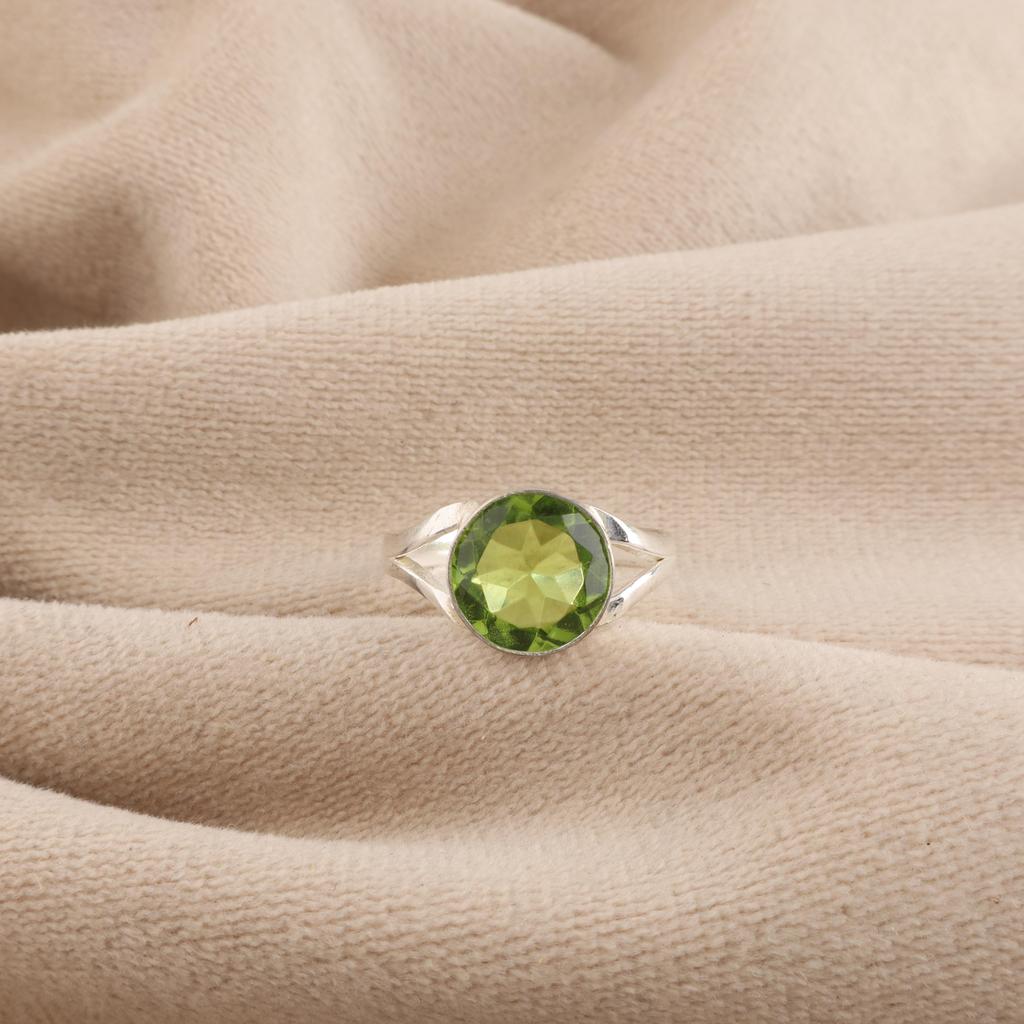 Peridot Gemstone 925 Sterling Silver Jewelry, Handmade Peridot Gemstone Ring, August Birthstone Gift, Statement Women Ring RR-83-10