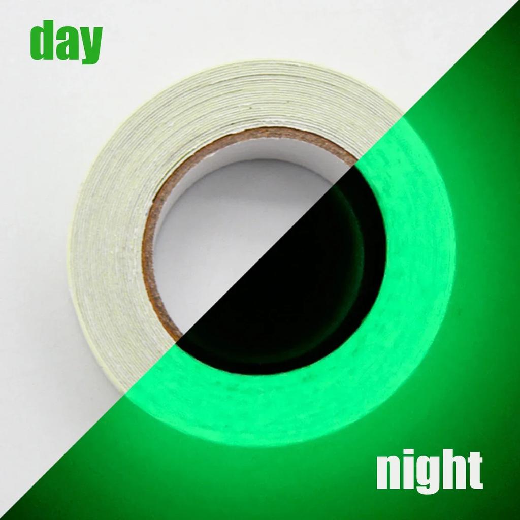 1 рулон 1,5 см x 3 м флуоресцентной самоклеящейся ленты, светящейся в темноте, для украшения сцены, предупреждения о выходе, светящиеся в темноте наклейки