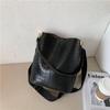 2023 New Stylish Cross-border Fashion Shoulder Bag Street Trend Pu Material Bucket Shape