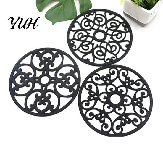 Decorative Retro Style Coaster 3Pcs Heat Resistant Silicone Trivet Mats for Hot Dishes, Non-Slip Flexible Kitchen Coasters Proof Accessories Pots Pans