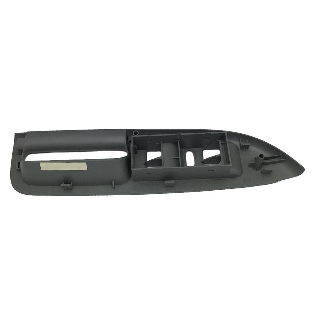 У Skoda Octavia слева боковая панель ручки переключателя стеклоподъемников внутри серого цвета 1Z1 867 171