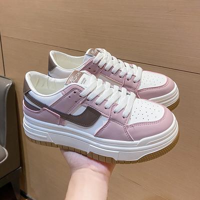 Корейская версия маленьких белых туфель. Женские весенние новые туфли для школьников. Женские туфли для маффинов на толстой подошве. Универсальная повседневная обувь.