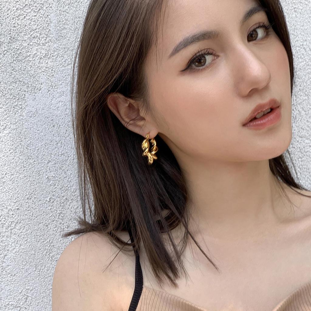 Винтажные серьги-кольца с геометрическим узором 14 карат для женщин, дизайнерские массивные серьги-кольца золотого цвета, свадебные украшения 2023 г.