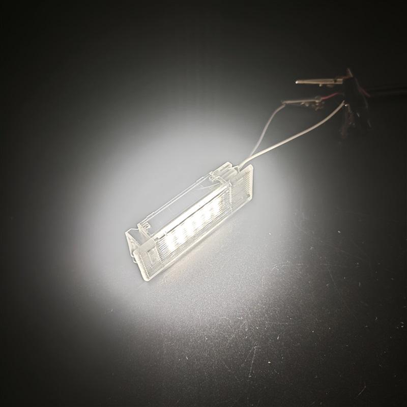2x LED Door Courtesy Footwell Light Luggage Trunk Glove Box Lamp For BMW F20 F21 F30 F31 F34 F32 F10 F11 F07 F15 F26 E84