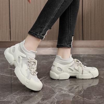 Женские однотонные кроссовки на платформе весна-лето на толстой подошве с увеличенной высотой, белые, популярные туфли с дышащей сеткой 35-40