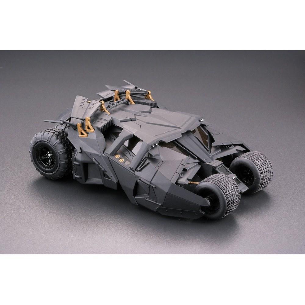 KAIYODO Legacy of Revoltech Batmobile Tumbler GOTHAM CITY ABS PVC Painted Figure