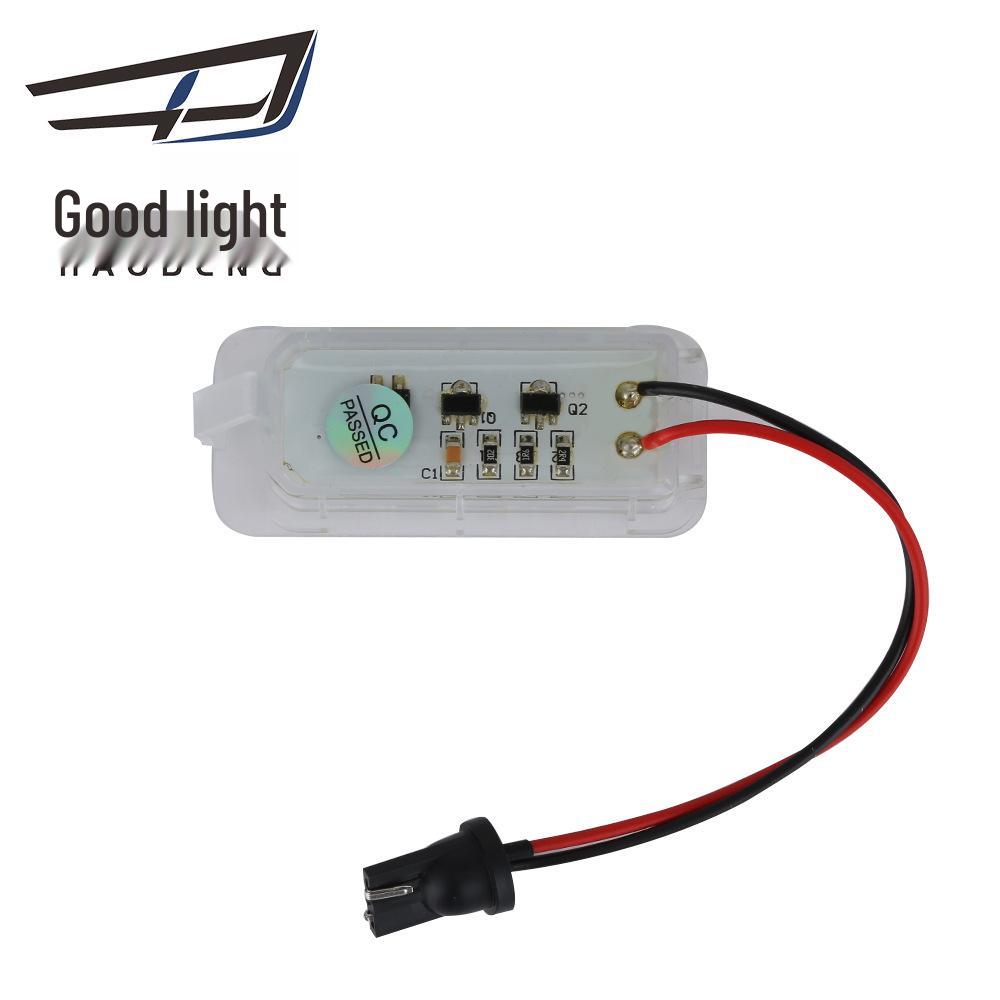 Светодиодный фонарь подсветки номерного знака для Ford Focus 5D (09-) & Мондео (08-)