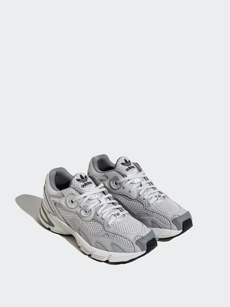 Adidas "Bagel Shoes" - Adidas ASTIR Platform Shoes with Thick Sole and Mesh Upper - Adidas Trifolia JP6353