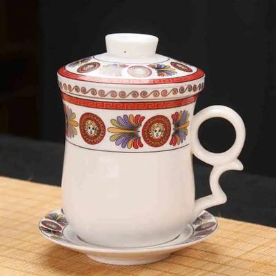 Китайская керамическая чашка из Цзиндэчжэня, сине-белая фарфоровая личная чашка с крышкой, фильтром, чашка для встреч с пузырьками, офисная чашка