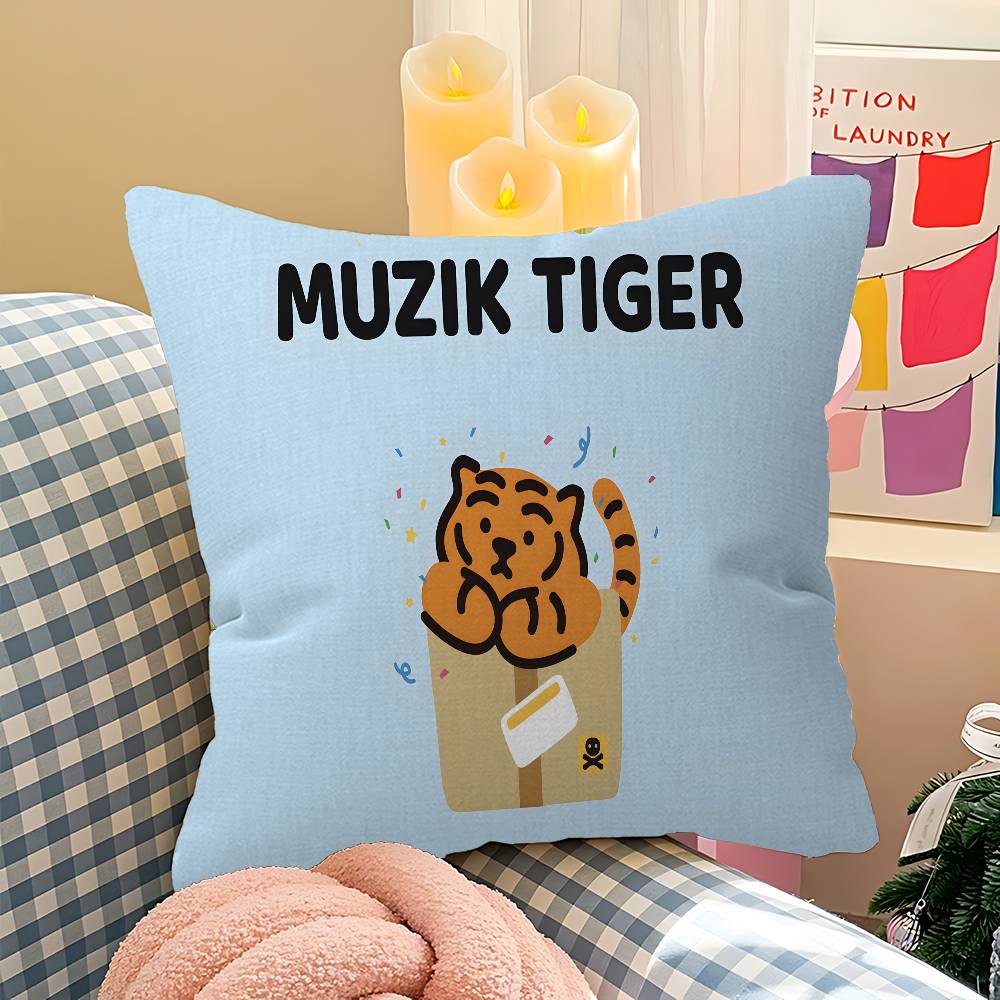 MMUZIKS TTIGER Pillow Cover Design cushion Cover decor Holiday Decorati