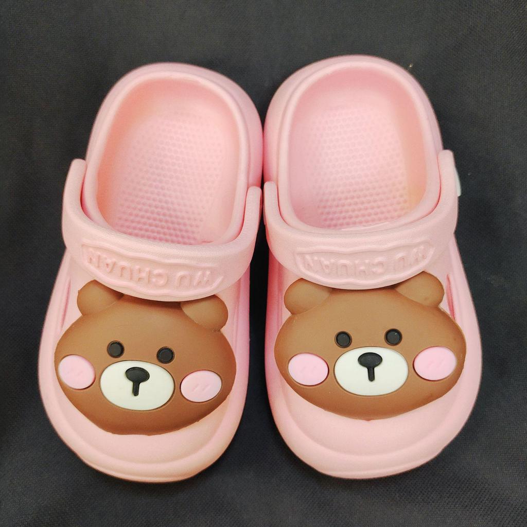 Детские летние мультяшные клоги 2025: Нескользящие тапочки и сандалии для мальчиков и девочек