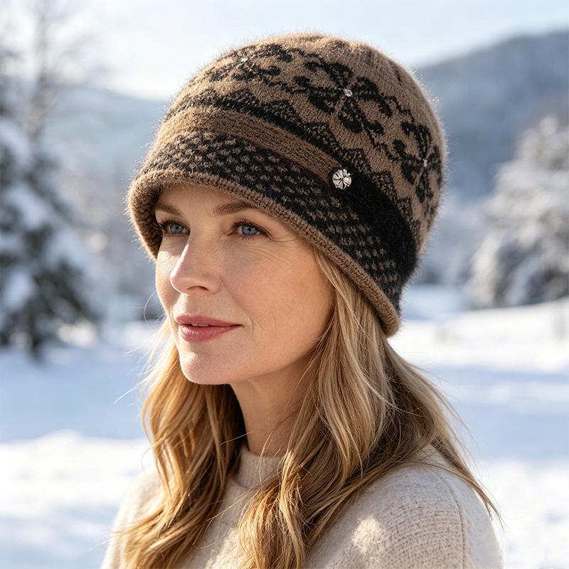 In winter the elderly hat women fleece thickened mother knitted hat elderly grandmother ear protection warm wool basin hat