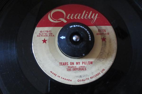 7inch Record IMPERIALS - Tears On My Pillow / Two People In  K1776 Quality 1958 Canada Rock Used