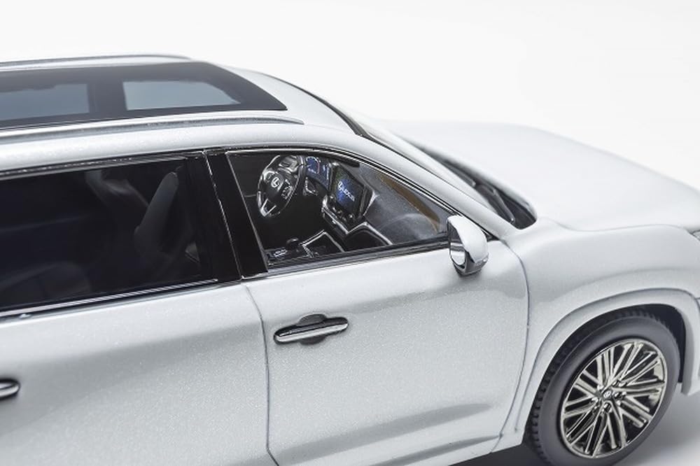 Kyosho Original Lexus TX 350 Completed Product KS03923PW 1/43 (Platinum White)