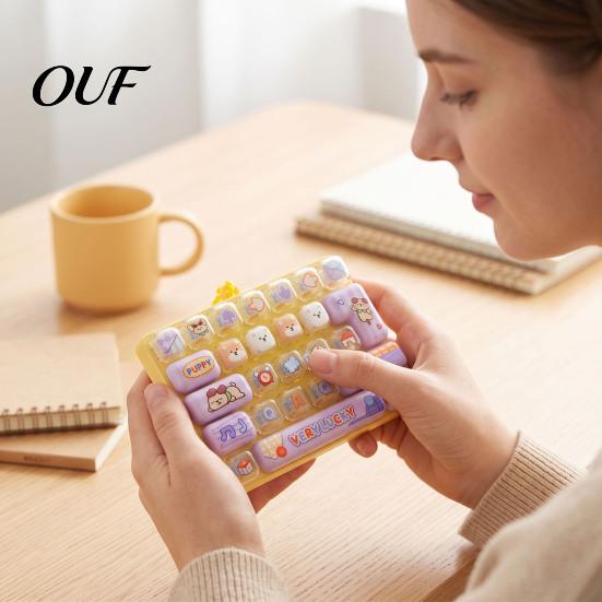 Interactive Keychain Accessory 26-Key Keyboard Fidget Toy, Cute Cartoon Clicky Clicker Toy with Desk for Stress Keychain, Backpack Charm Pendant