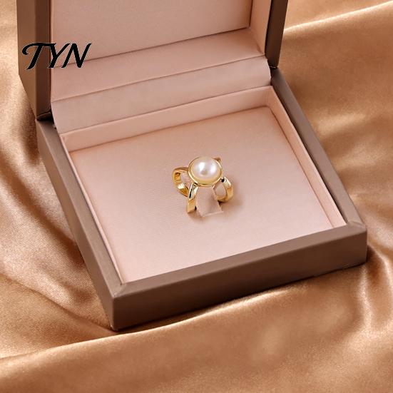Round Pearl Brooch Metal Scarf Ring, Exquisite Buckle Clip for Women, Decorative Pin Pin, Fashion Scarves Ring Slide Silk And Shawls Lightweight