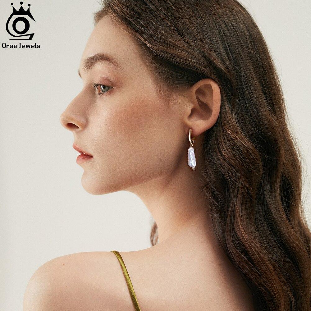 Винтажные серьги ORSA JEWELS из серебра 925 пробы с геометрическим рисунком, позолоченные для женщин, висячие серьги с жемчугом в стиле панк барокко, тренд 2021, GPE10