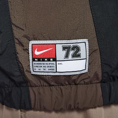 Женские куртки Nike Sportswear Женские Черные С воротником-стойкой Умеренные Другое