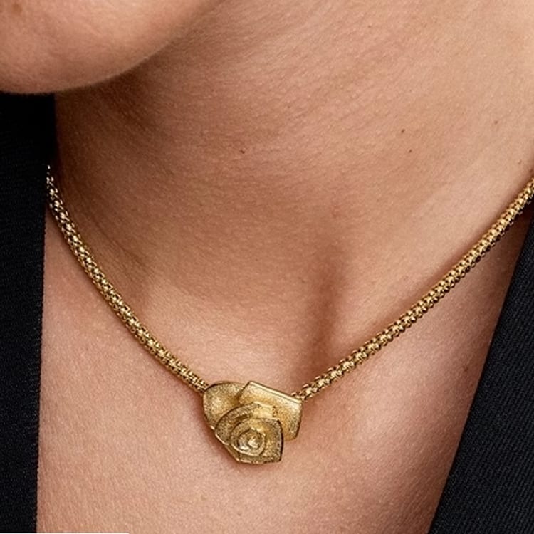 Pandora Gold Plated Pendants Women's Gold 763675C00