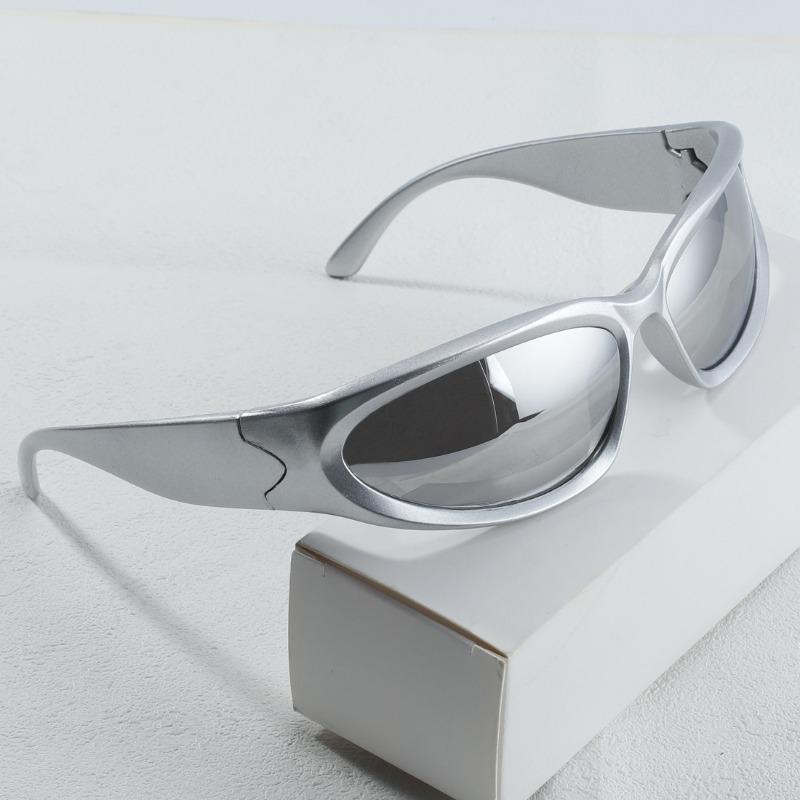 Y2K Style Silvery Glasses with Irregular Frame Perfect for Concerts Parties and Gifts Trendy Accessory