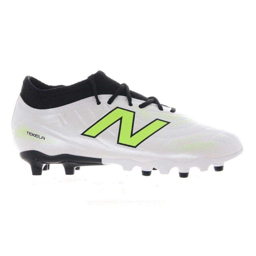 New Balance Childrens/Kids Asymmetric Panel Firm Ground Football Boots