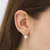 Серебристый H Edition (И) Серьги-гвоздики с жемчугом One-Touch 8 мм HL6E55616Y9XXX